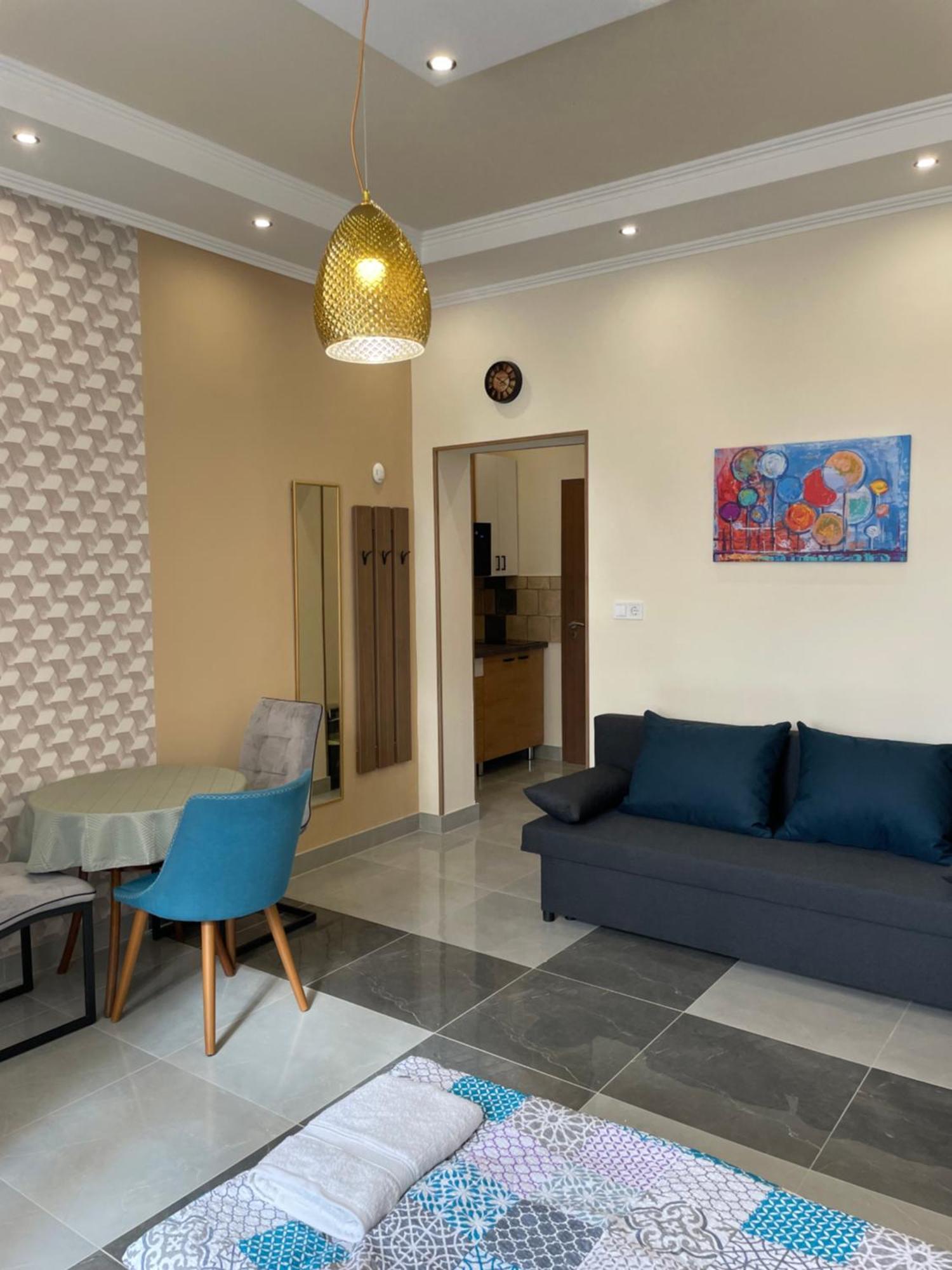 Kovacs Apartmanhaz Kiskunhalas Zimmer foto