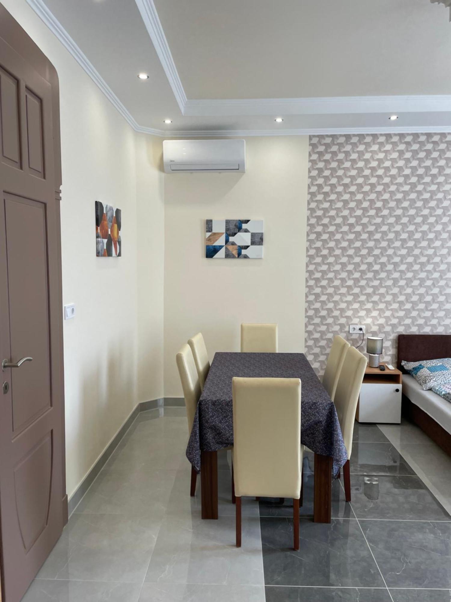 Kovacs Apartmanhaz Kiskunhalas Zimmer foto
